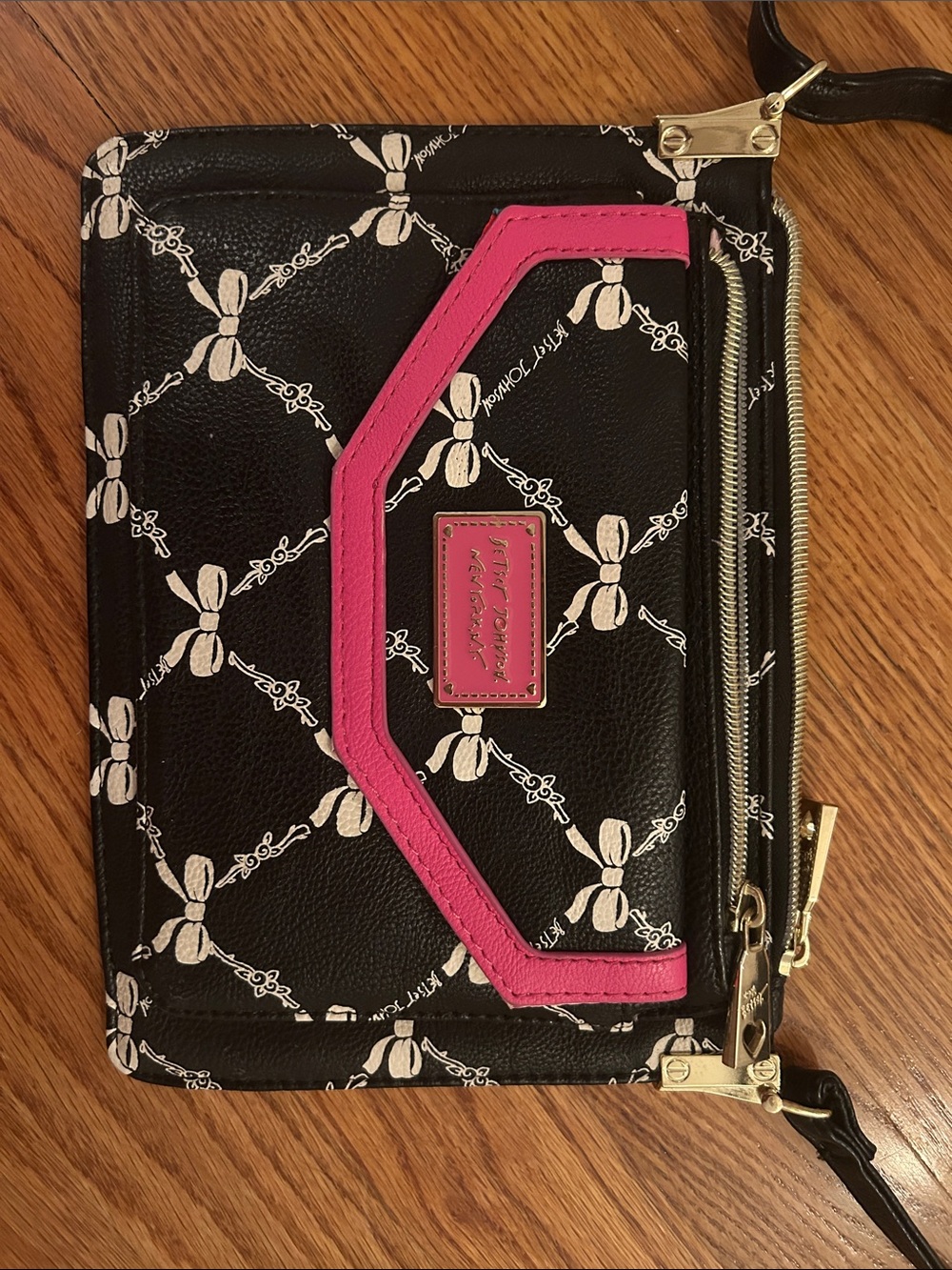 Betsey Johnson black and pink crossbody bag